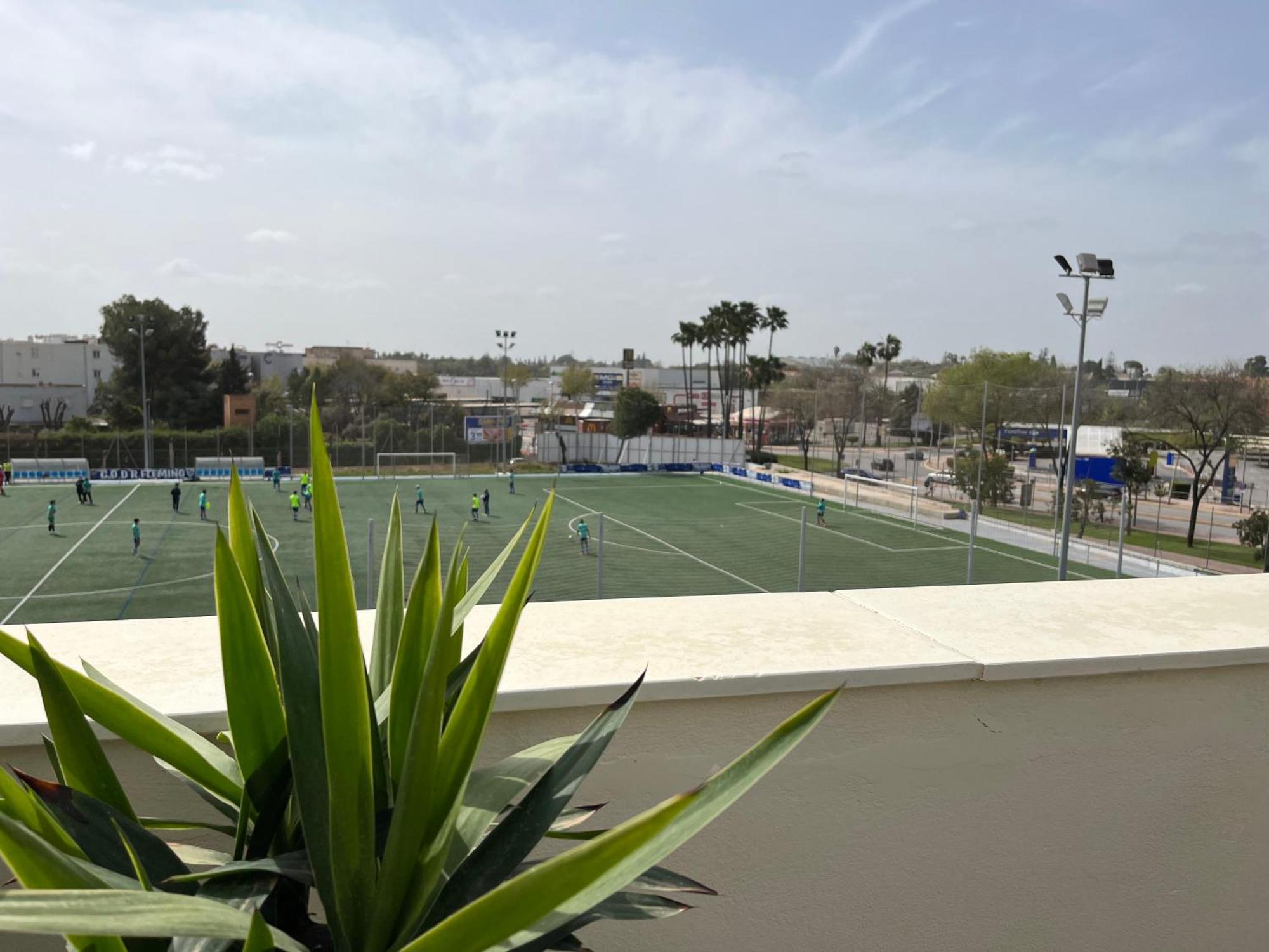 Duplex Con Terraza Privada Y Parking A 15 Minutos De Sevilla دوس إرماناس المظهر الخارجي الصورة